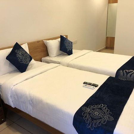 Hotel Amulya Regency Bayappanhalli ภายนอก รูปภาพ